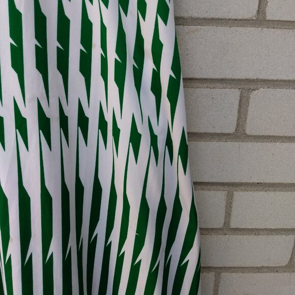 Vintage Dress Green White Vertical Geometric Stripes 32"B 27"W Retro 60s 70s - Picture 4 of 13